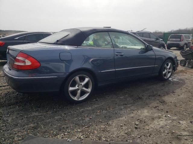 2005 Mercedes-Benz CLK 320