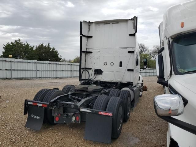 2019 International LT625