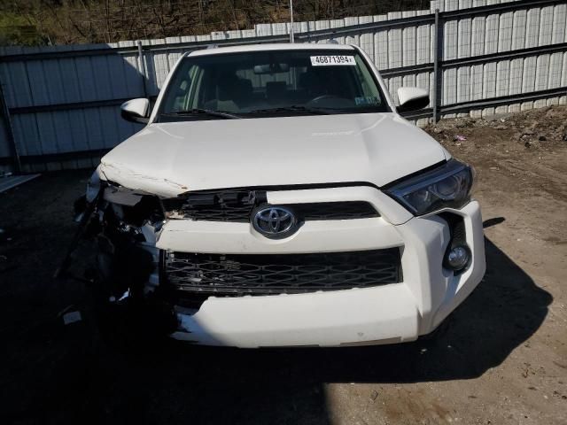 2017 Toyota 4runner SR5/SR5 Premium