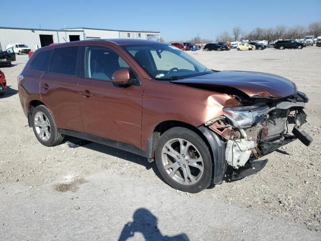 2014 Mitsubishi Outlander SE