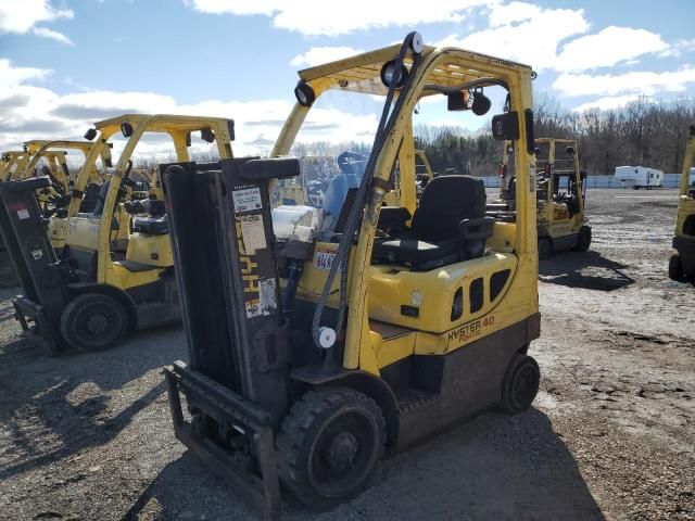 2006 Hyster ER Forklift