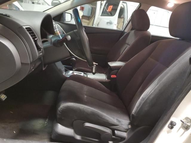 2012 Nissan Altima Base