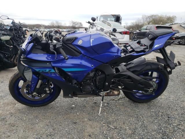 2024 Yamaha YZFR1