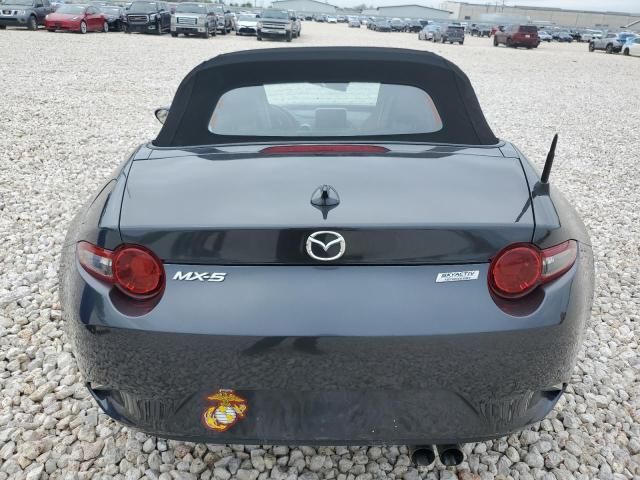 2016 Mazda MX-5 Miata Grand Touring