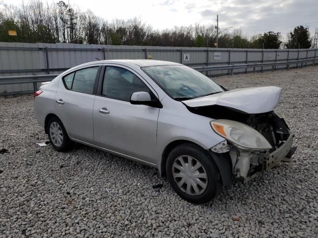 2013 Nissan Versa S