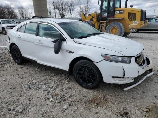 2013 Ford Taurus SE