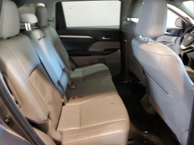 2014 Toyota Highlander XLE