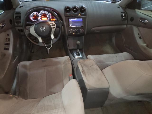 2011 Nissan Altima Base