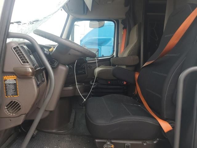 2017 Volvo VN VNL