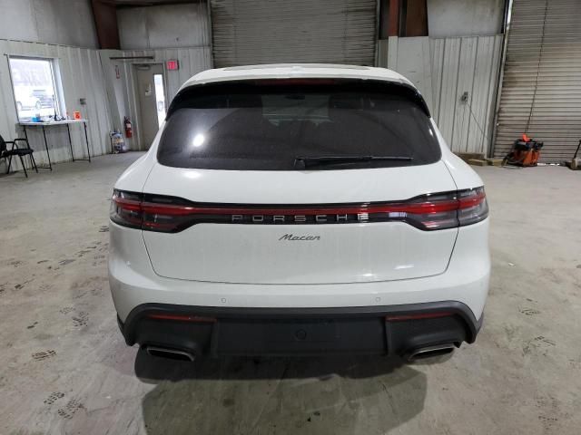 2024 Porsche Macan Base