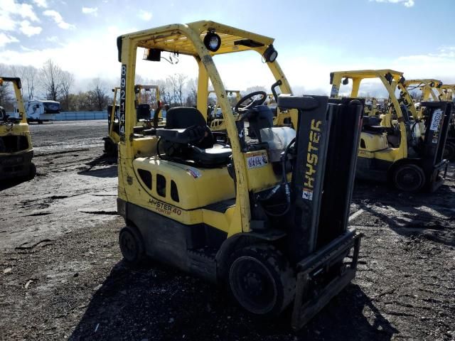 2010 Hyster ER Forklift