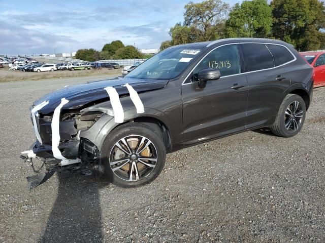 2018 Volvo XC60 T6 Momentum