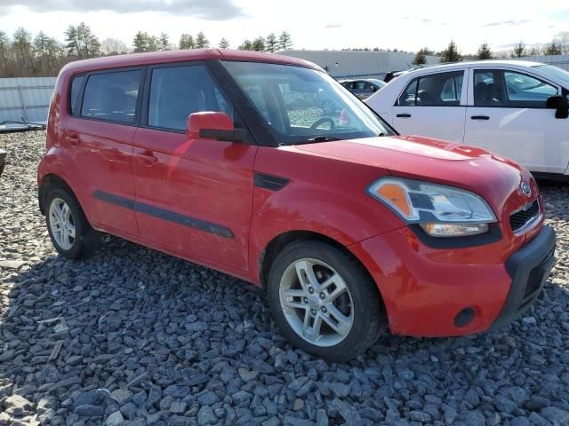 2011 KIA Soul +