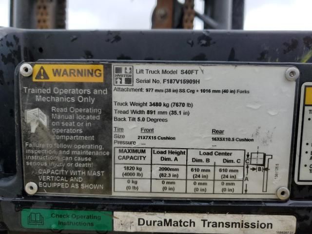 2010 Hyster ER Forklift