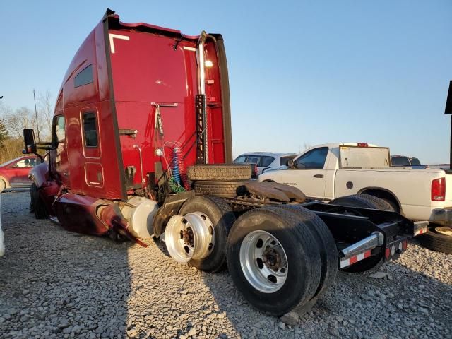 2021 Kenworth Construction T680