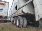 2013 Stoughton Trailer