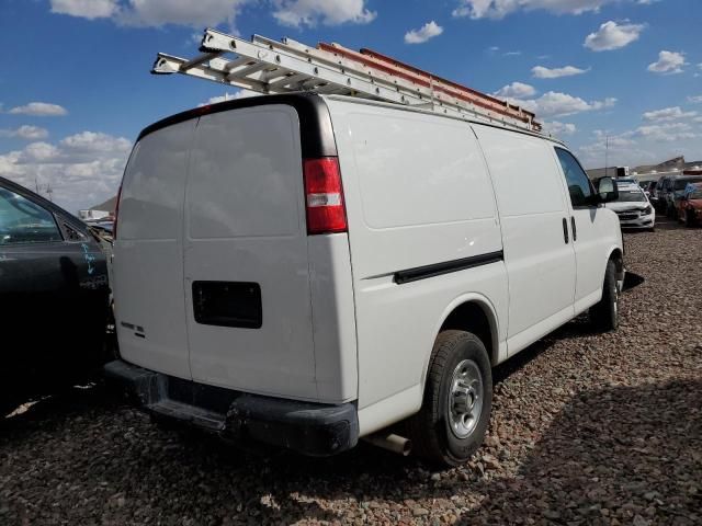 2014 Chevrolet Express G2500