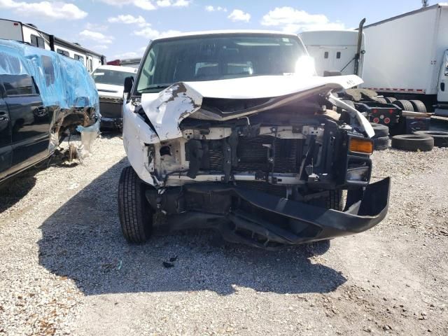 2010 Ford Econoline E350 Super Duty Wagon