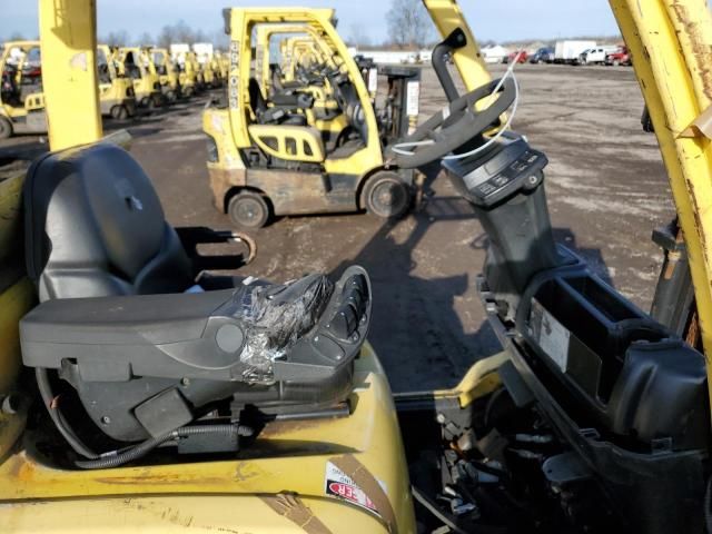 2010 Hyster ER Forklift