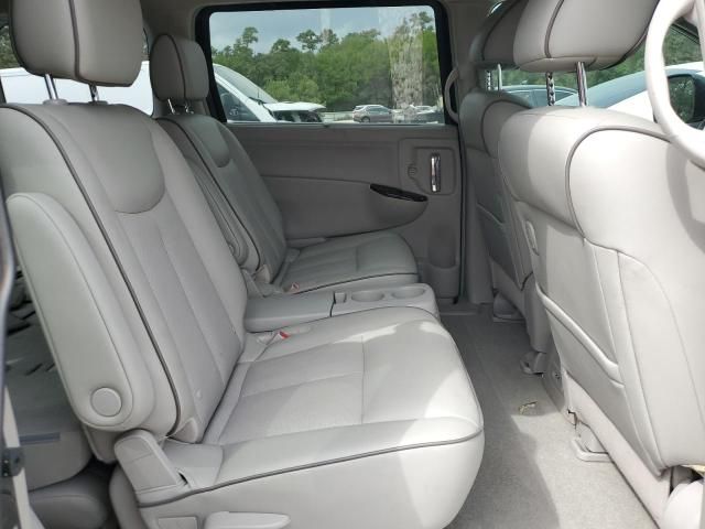 2015 Nissan Quest S