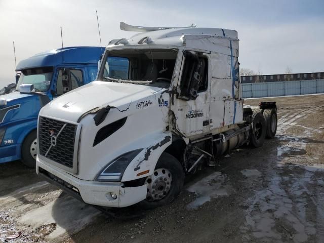 2020 Volvo VNR