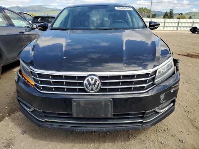 2016 Volkswagen Passat SE