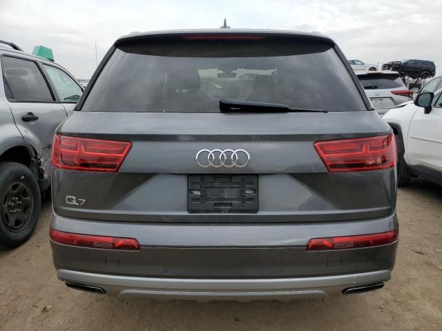 2019 Audi Q7 Premium