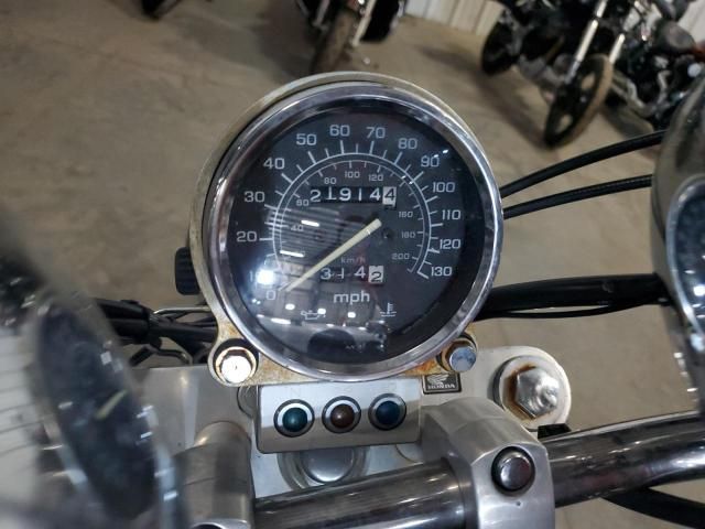 2004 Honda VT1100 C