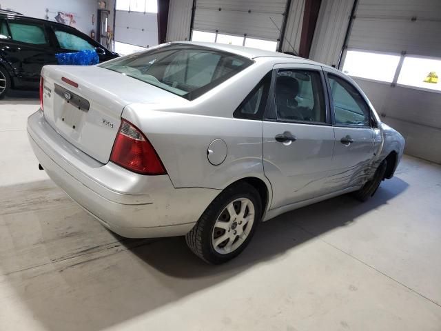 2005 Ford Focus ZX4