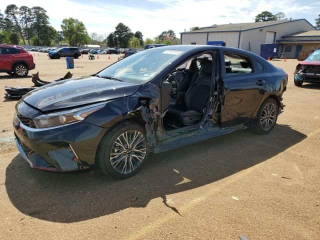 2023 KIA Forte GT Line