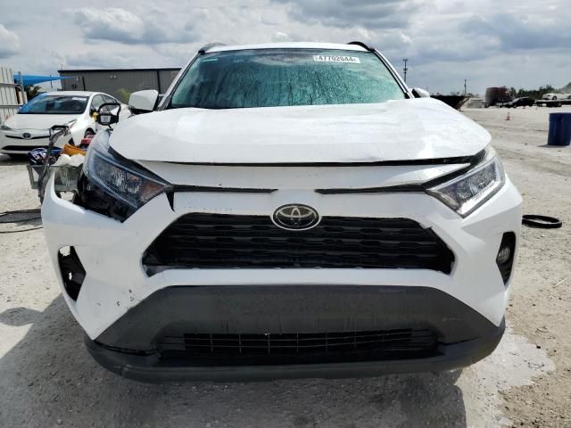 2020 Toyota Rav4 XLE