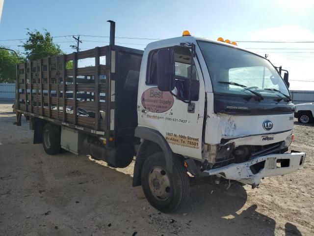 2007 Nissan Diesel UD1200