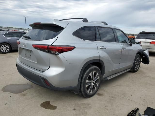 2021 Toyota Highlander XLE