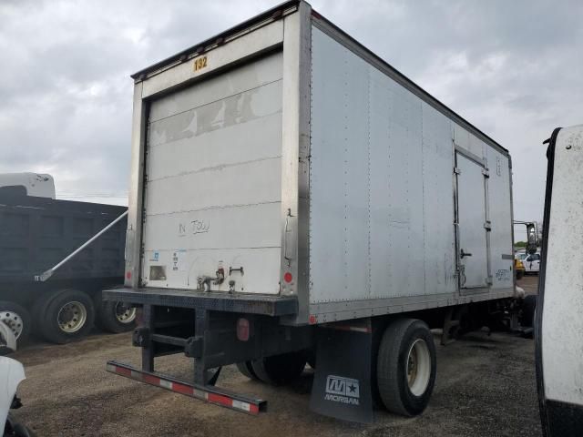 2006 Peterbilt 335