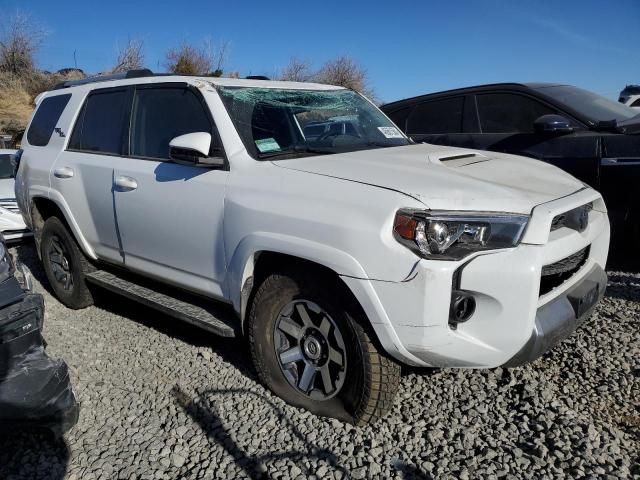 2017 Toyota 4runner SR5/SR5 Premium