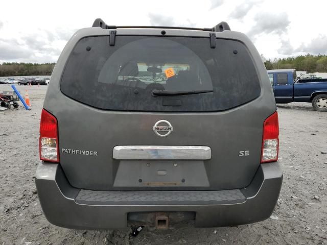 2005 Nissan Pathfinder LE