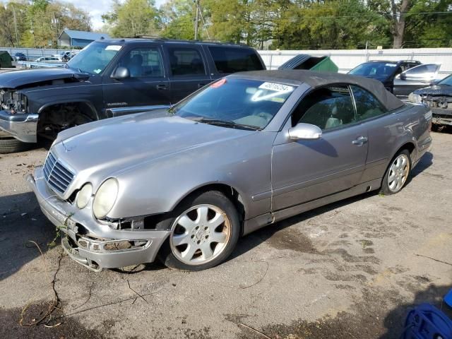 2003 Mercedes-Benz CLK 320