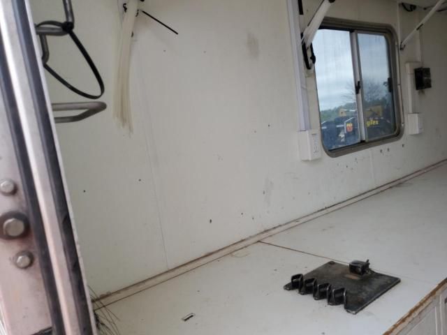 2004 Pelsue Metro Viii