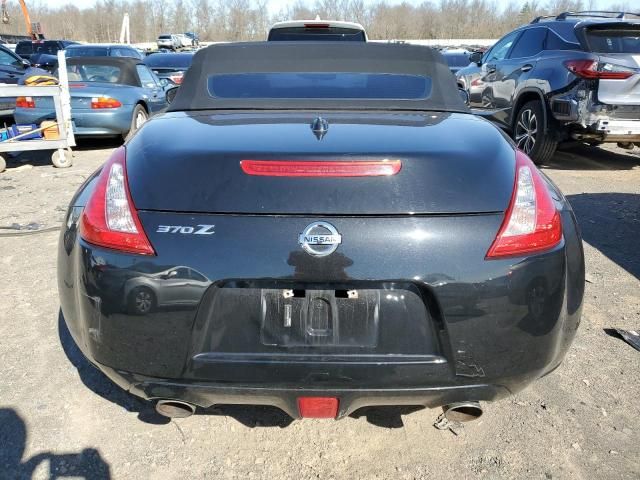 2016 Nissan 370Z Base