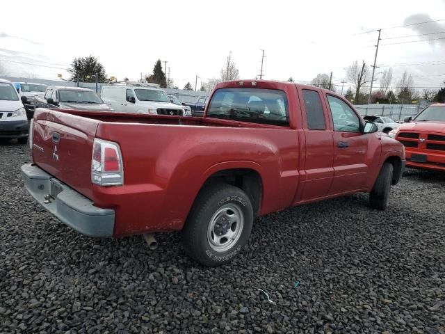 2006 Mitsubishi Raider LS