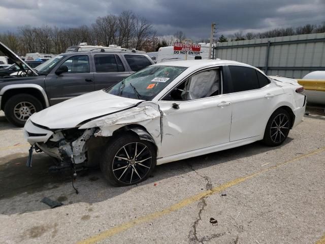 2021 Toyota Camry SE