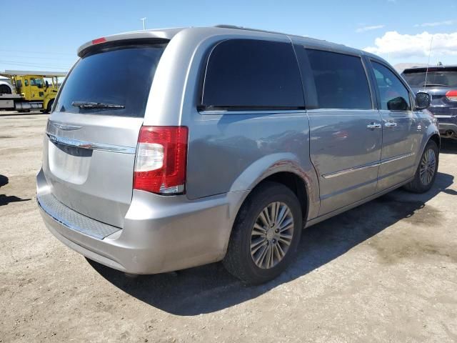 2014 Chrysler Town & Country Touring L