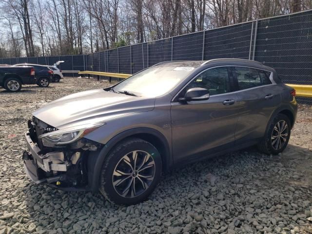 2017 Infiniti QX30 Base