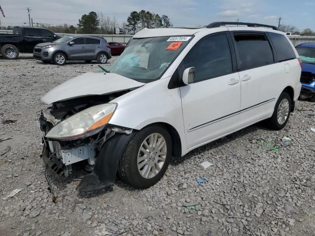 2008 Toyota Sienna XLE