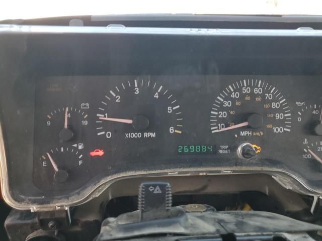 2001 Jeep Cherokee Classic