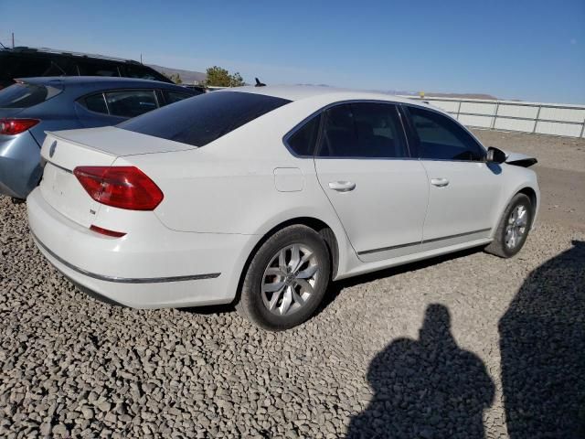 2016 Volkswagen Passat S