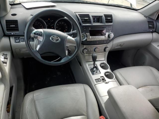 2011 Toyota Highlander Base