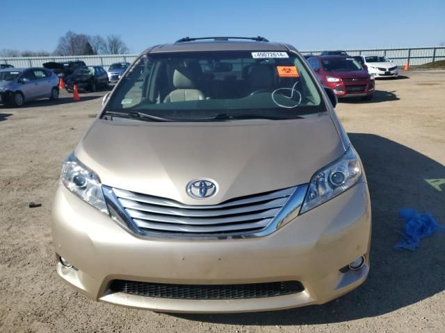 2014 Toyota Sienna XLE