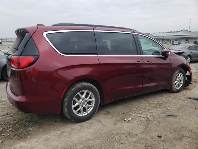 2020 Chrysler Voyager LXI