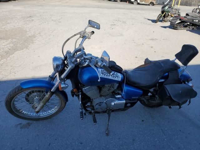 2007 Honda VT750 C2